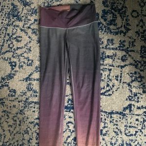 AR-33 pink and purple gradient yoga pants